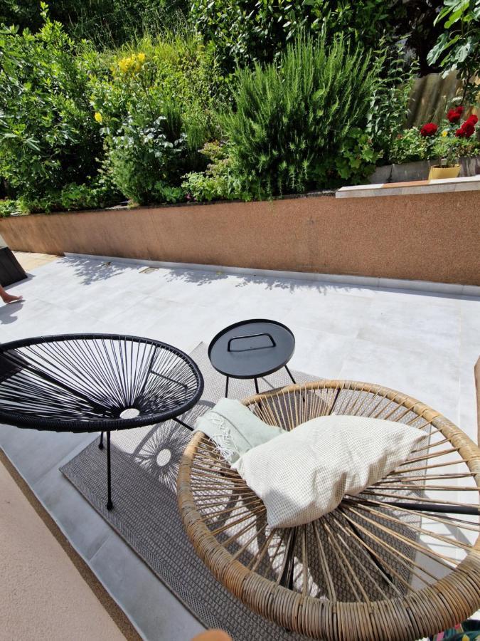 Ferienwohnung Mit 180° Meerblick Dobrec Ngoại thất bức ảnh